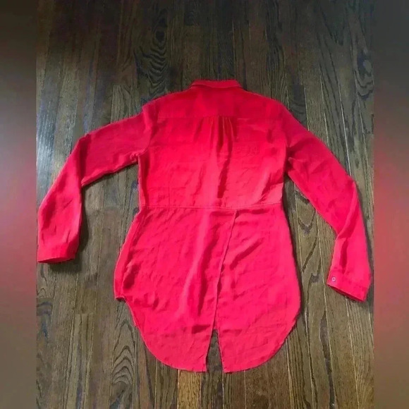Free People Women’s S Red Button-Down Tulip Back Blouse w/Sheer Sleeves/Bottom - Picture 12 of 13
